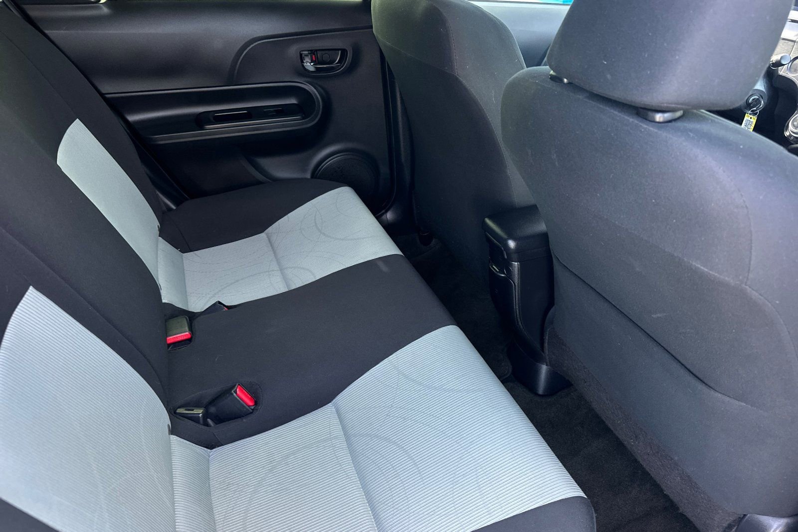 Used 2015 Toyota Prius C Two image 18