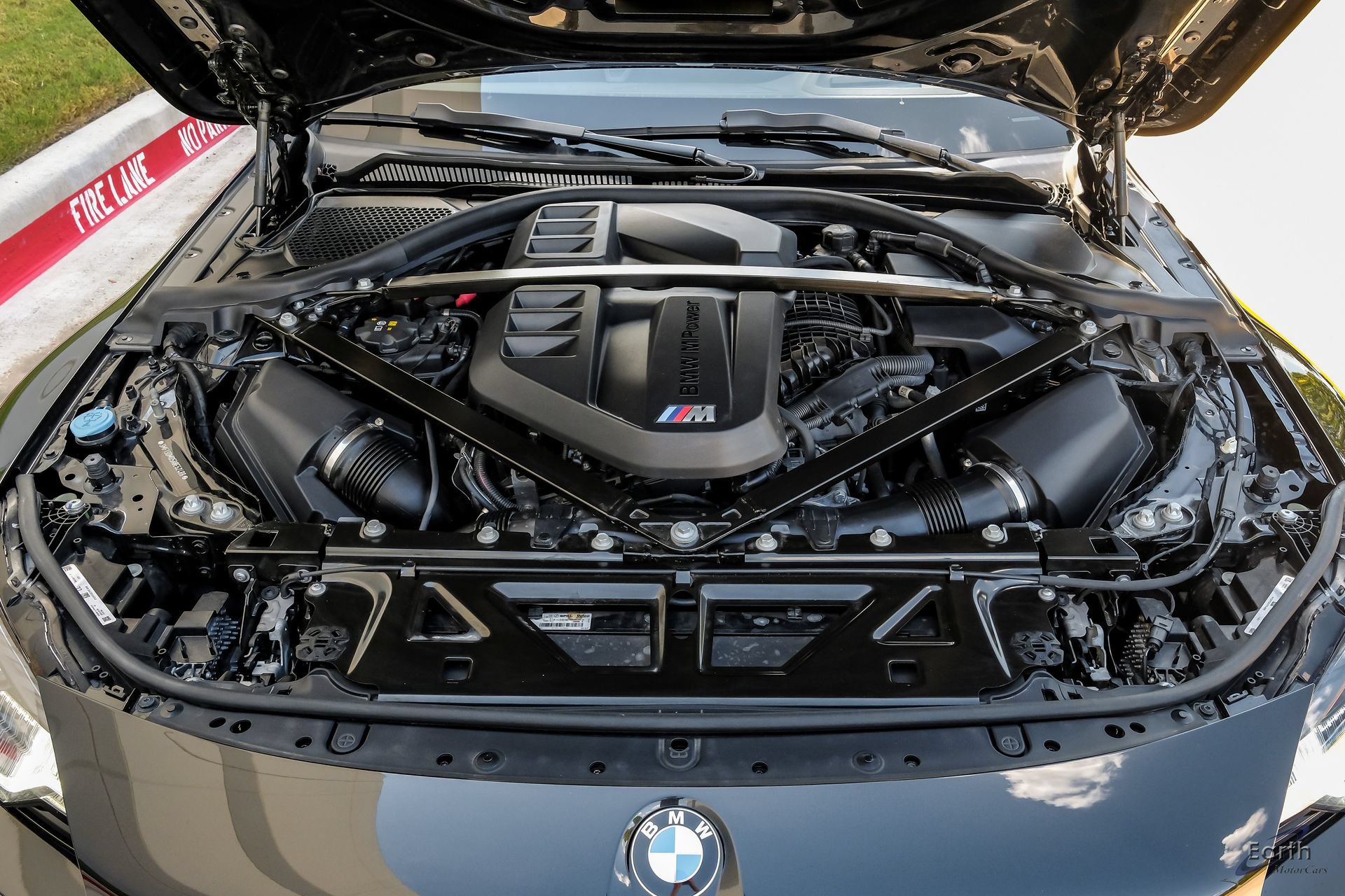 Used 2024 BMW M2 w/ Carbon Package RWD image 4