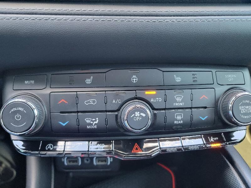 Used 2022 Dodge Durango GT RWD image 18