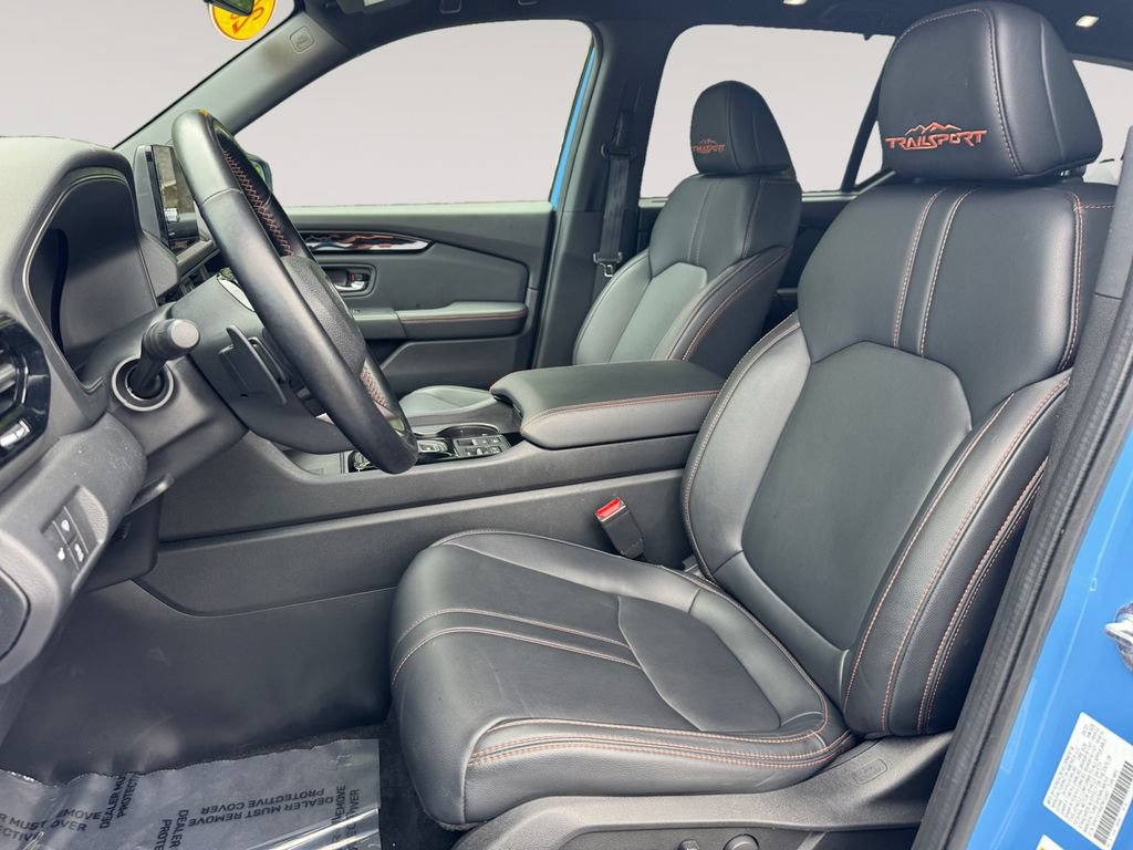Used 2023 Honda Pilot TrailSport image 9