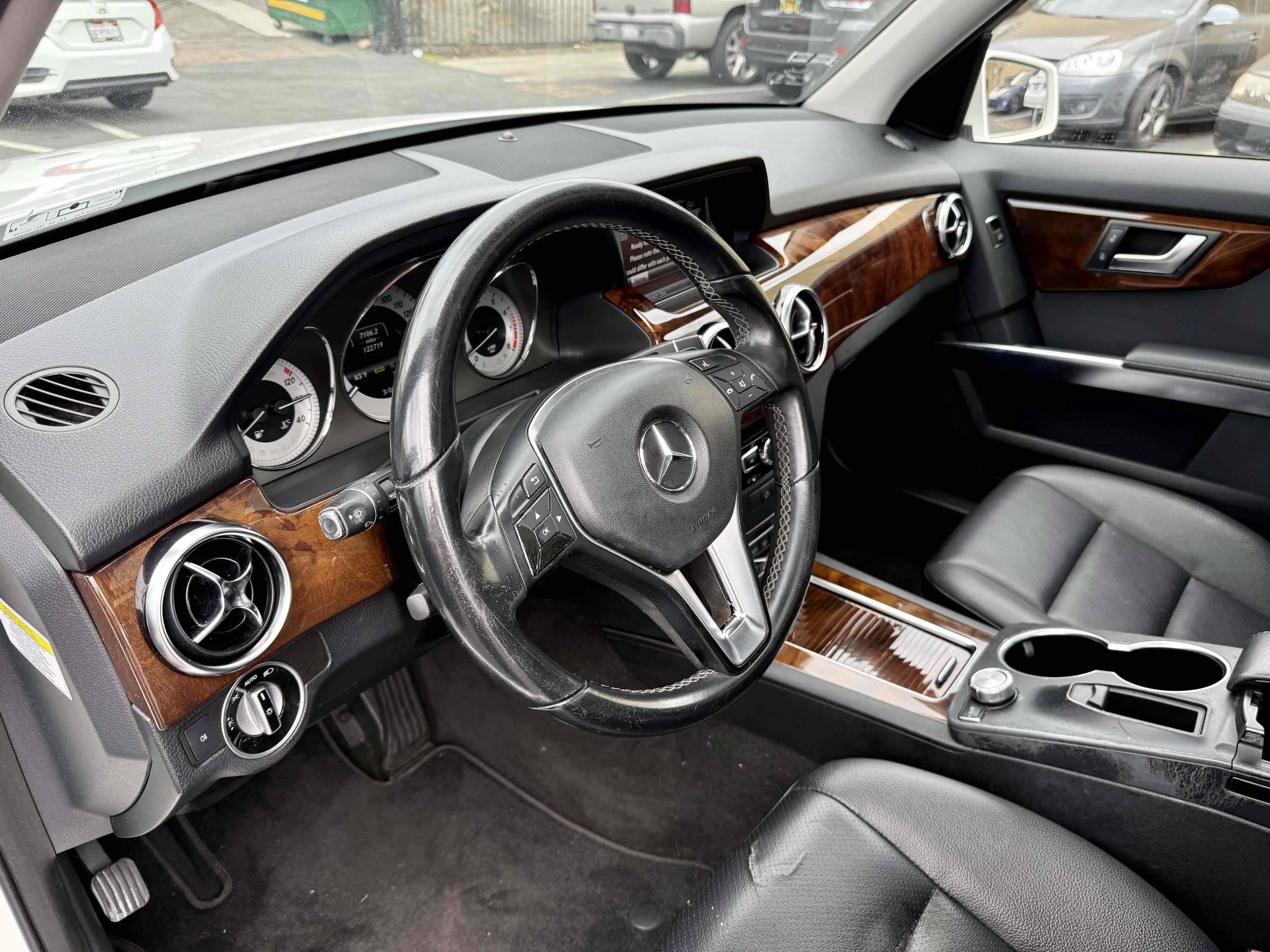 Used 2013 Mercedes-Benz GLK 350 2WD image 16