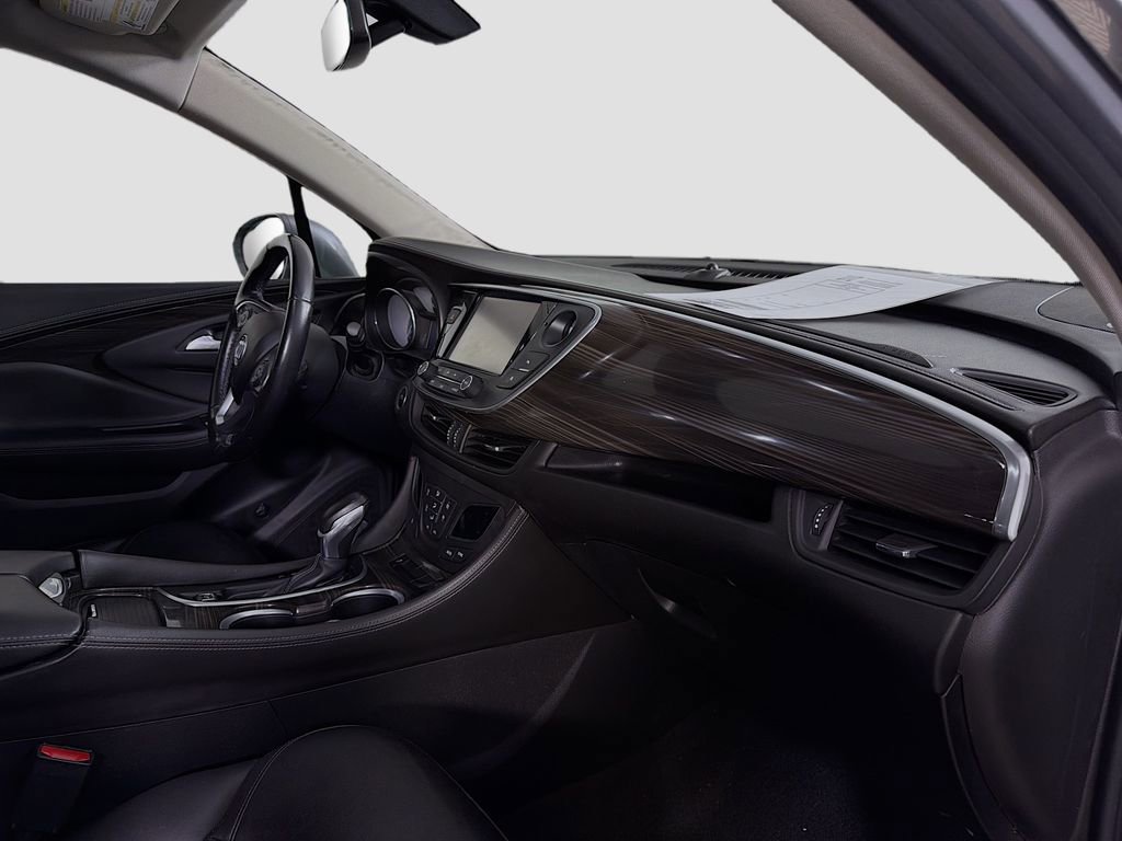 Used 2020 Buick Envision Essence image 33