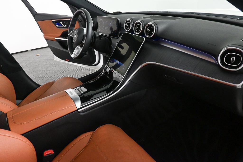 Certified 2025 Mercedes-Benz C 300 Sedan image 22