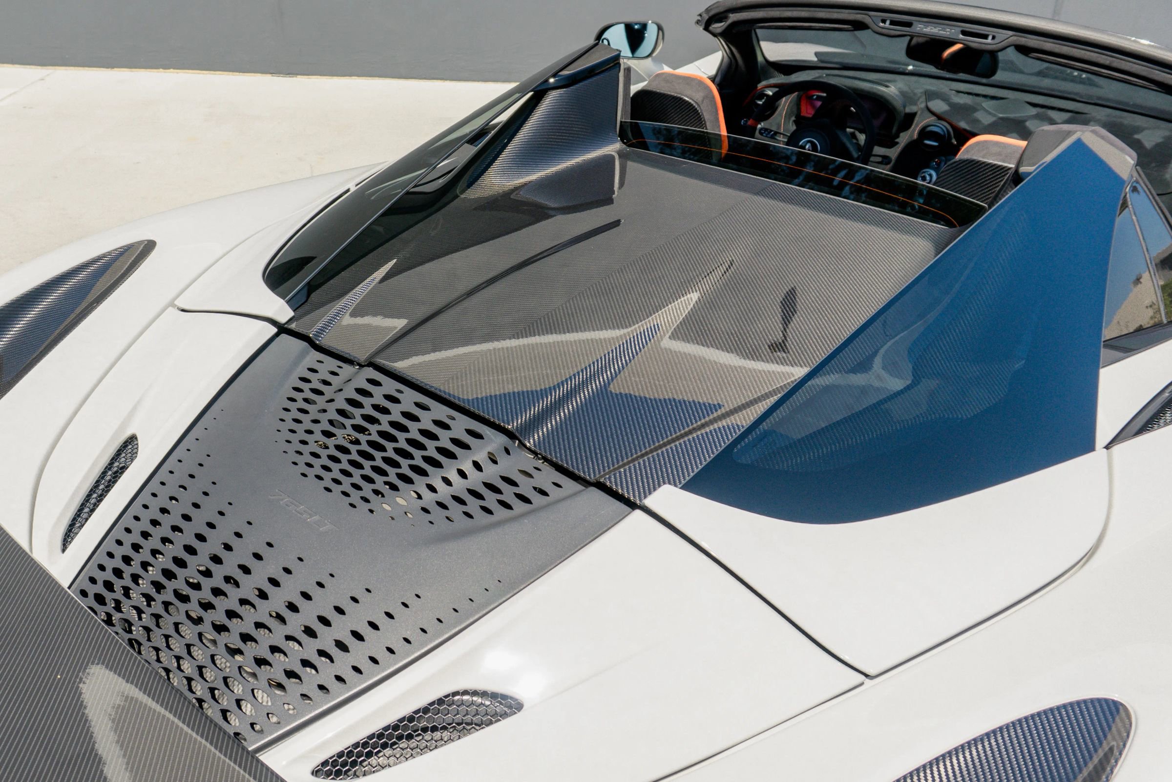 Used 2022 McLaren 765LT RWD image 65