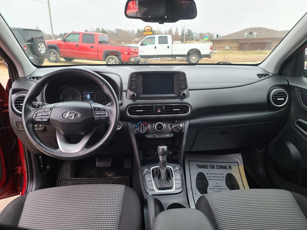 Used 2019 Hyundai Kona SEL w/ SEL Tech Package 02 image 13
