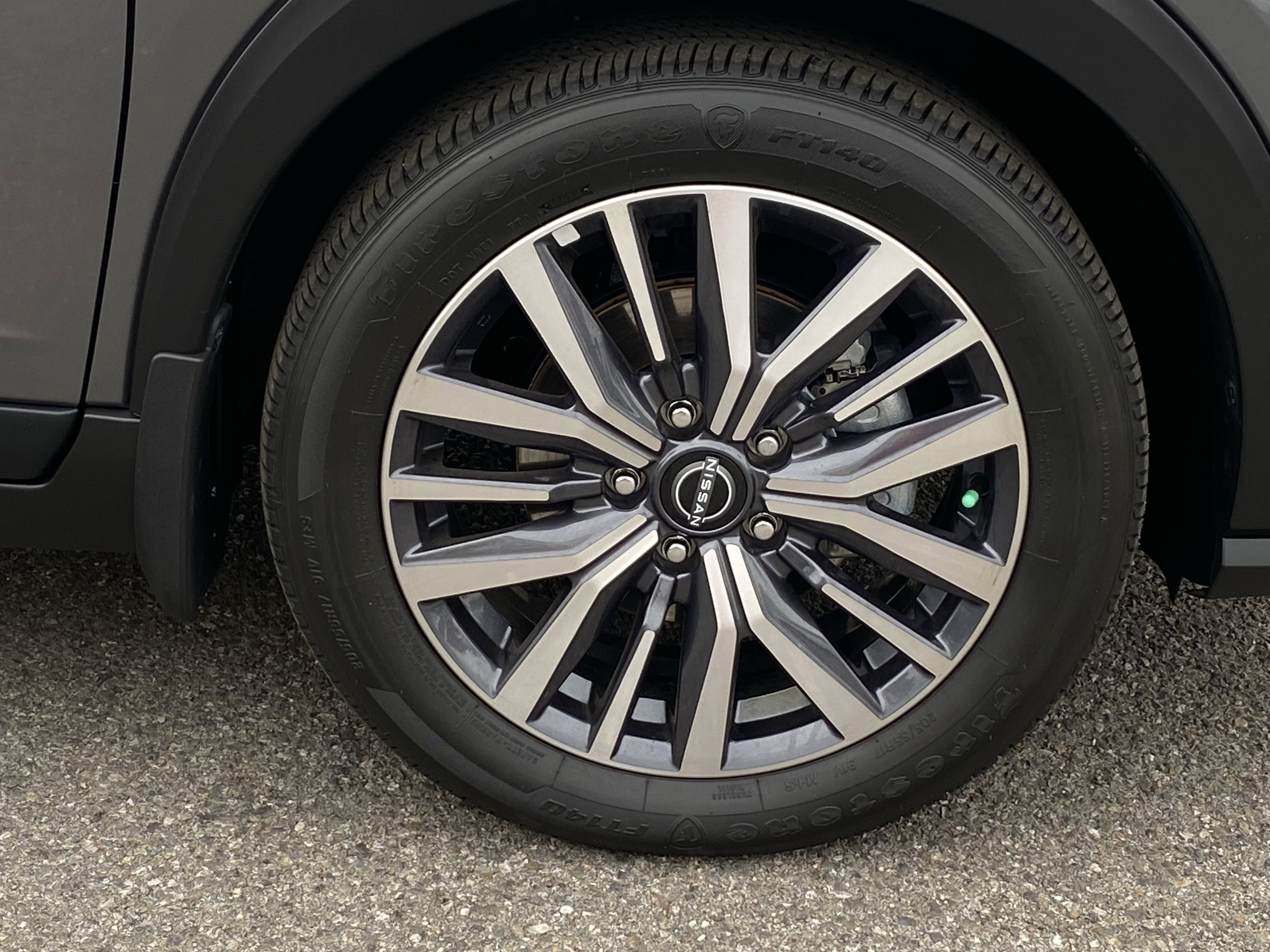 Certified 2024 Nissan Kicks SV FWD image 9
