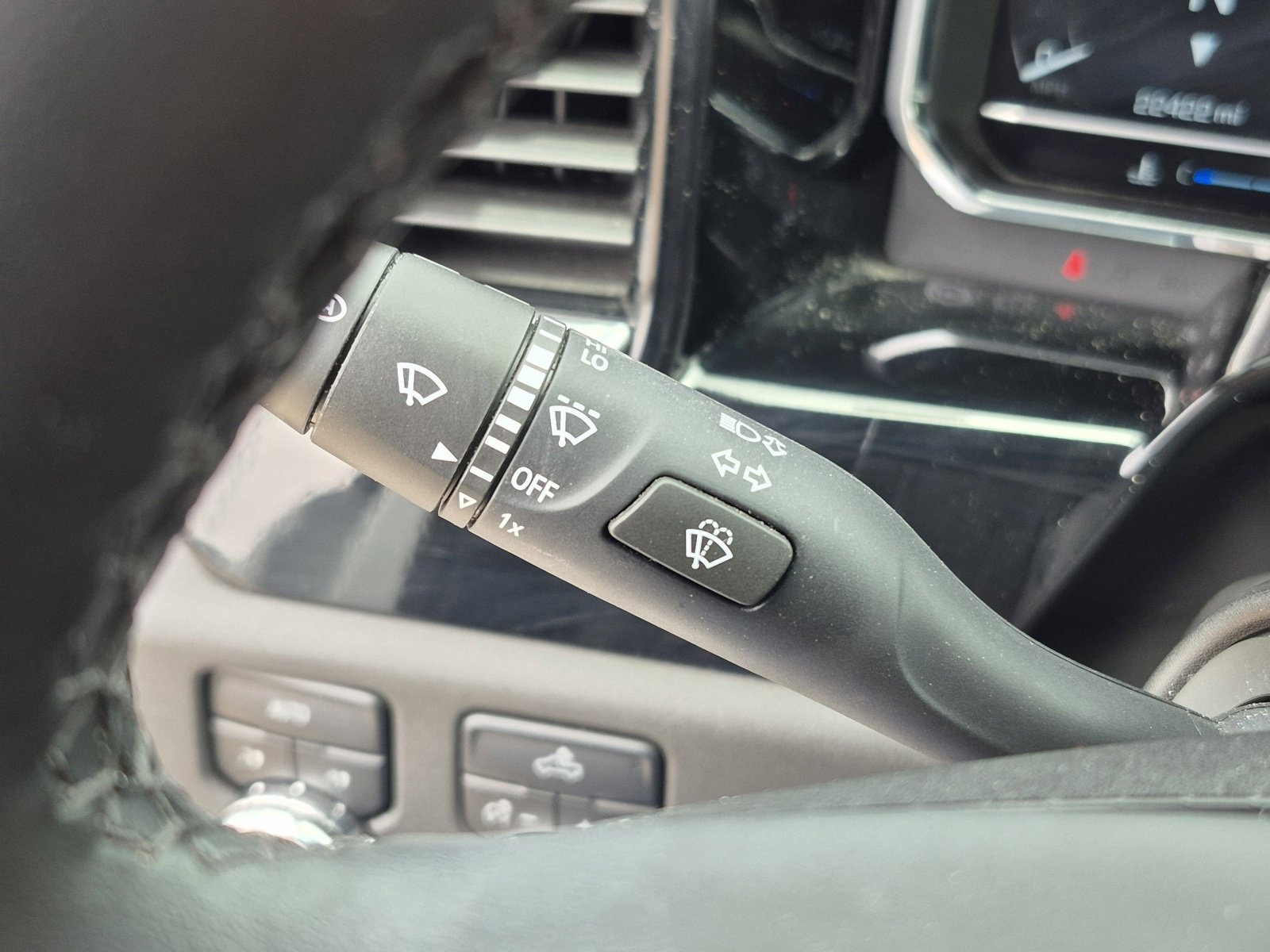 Used 2023 GMC Sierra 1500 Elevation AWD/4WD image 34