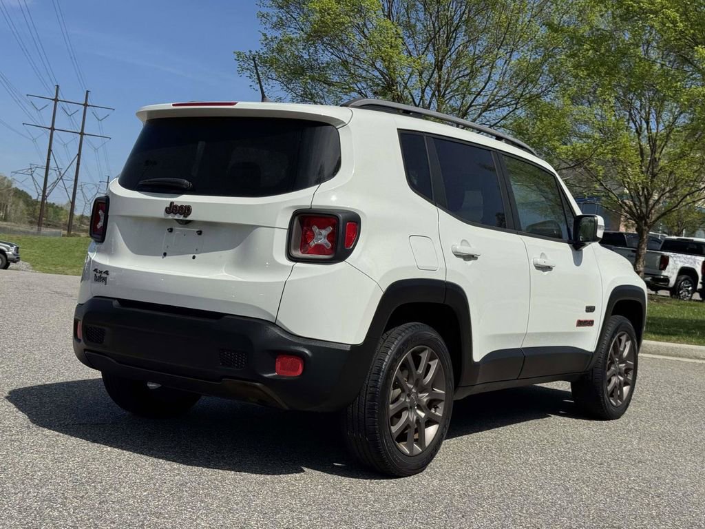Used 2016 Jeep Renegade 75th Anniversary image 21
