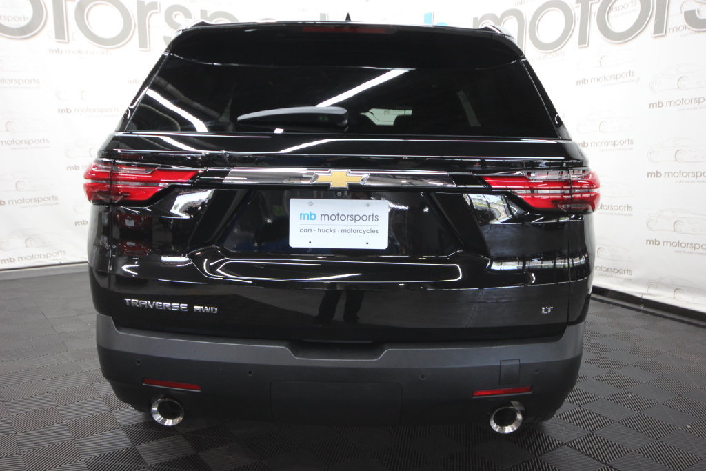 Used 2022 Chevrolet Traverse LT w/ LPO, Floor Liner Package AWD/4WD image 5