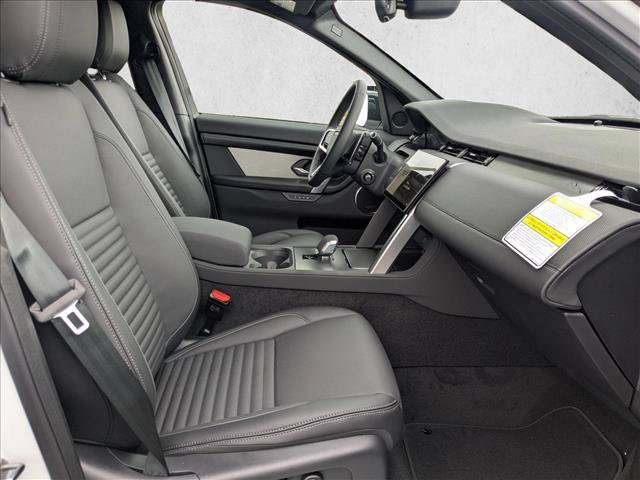 New 2026 Land Rover Discovery Sport Landmark AWD/4WD image 17