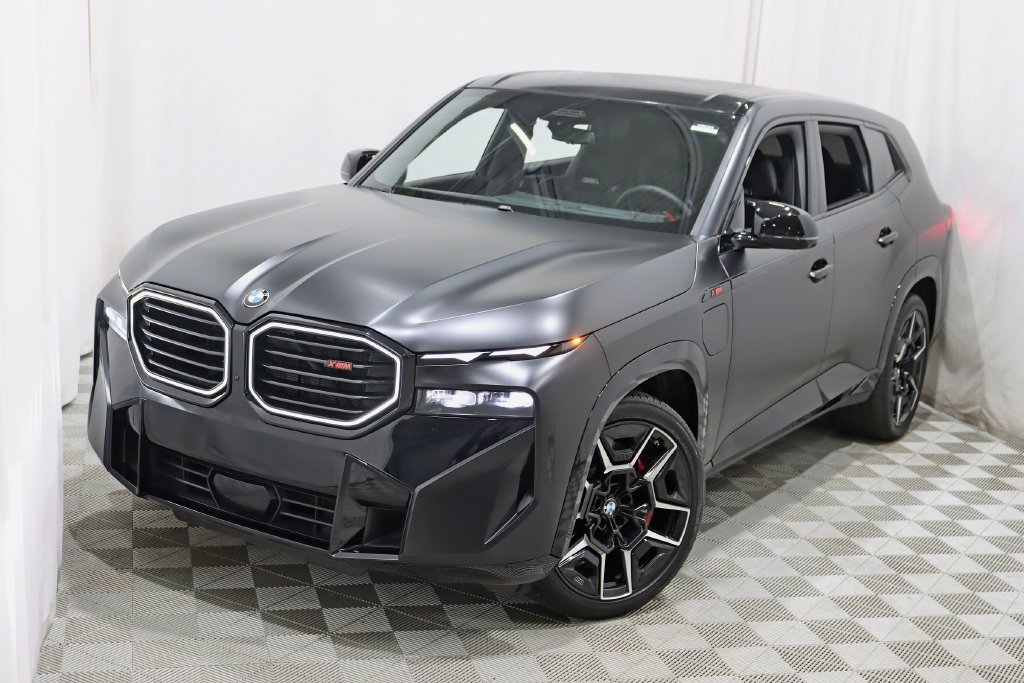 Used 2023 BMW XM AWD/4WD image 4