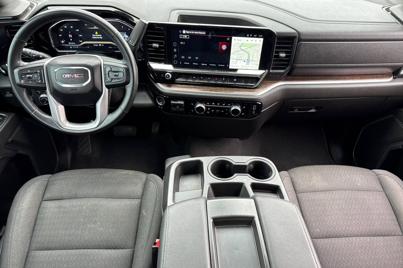 Used 2023 GMC Sierra 1500 SLE image 16