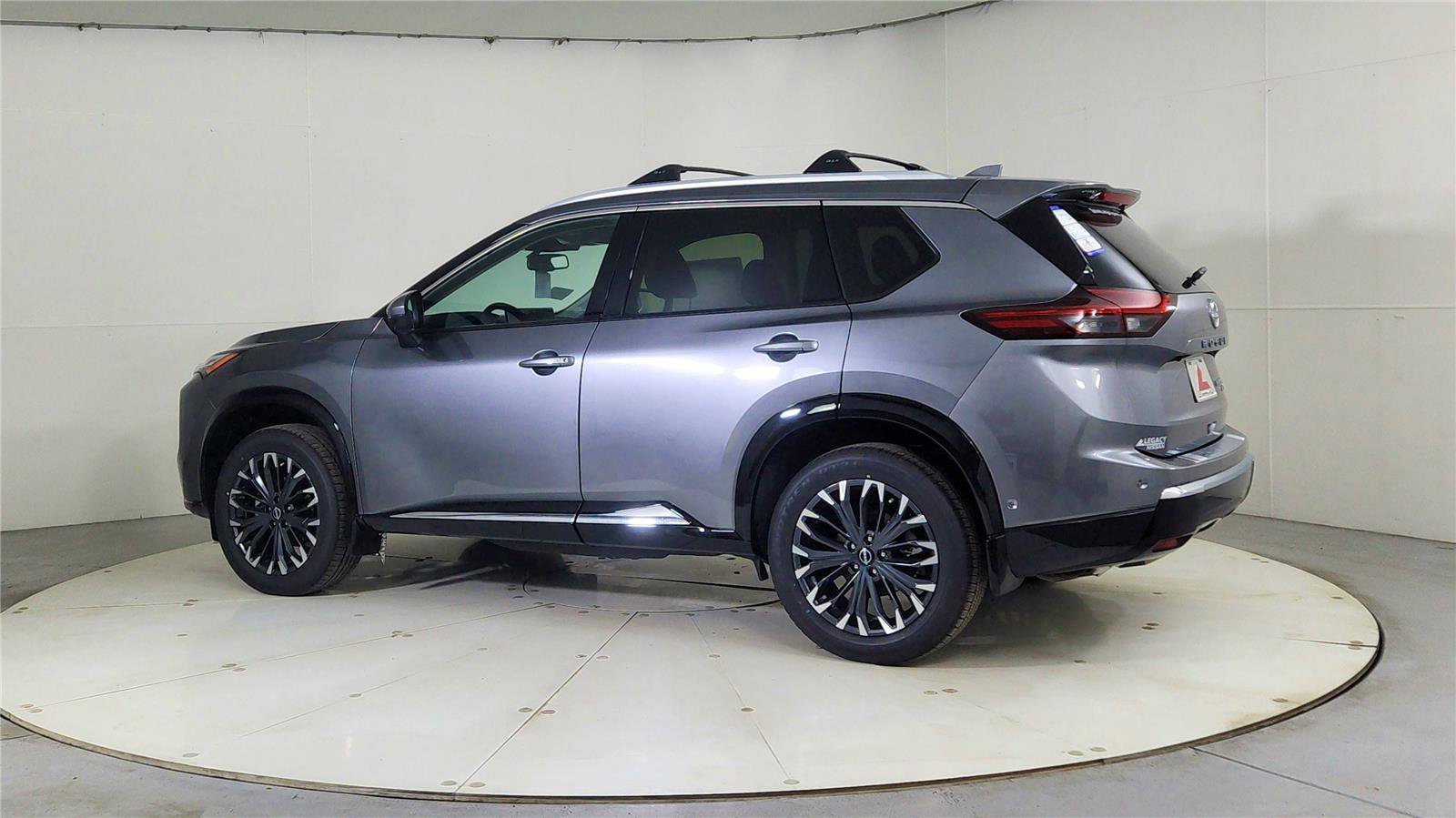 New 2026 Nissan Rogue Platinum w/ Platinum Premium Package image 5