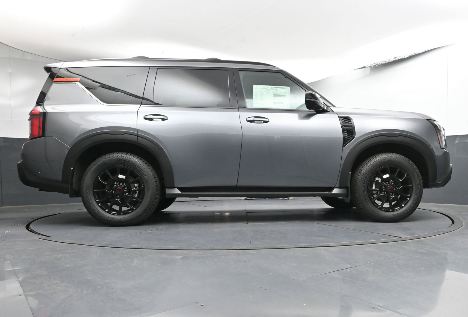 New 2025 Nissan Armada PRO-4X AWD/4WD image 25