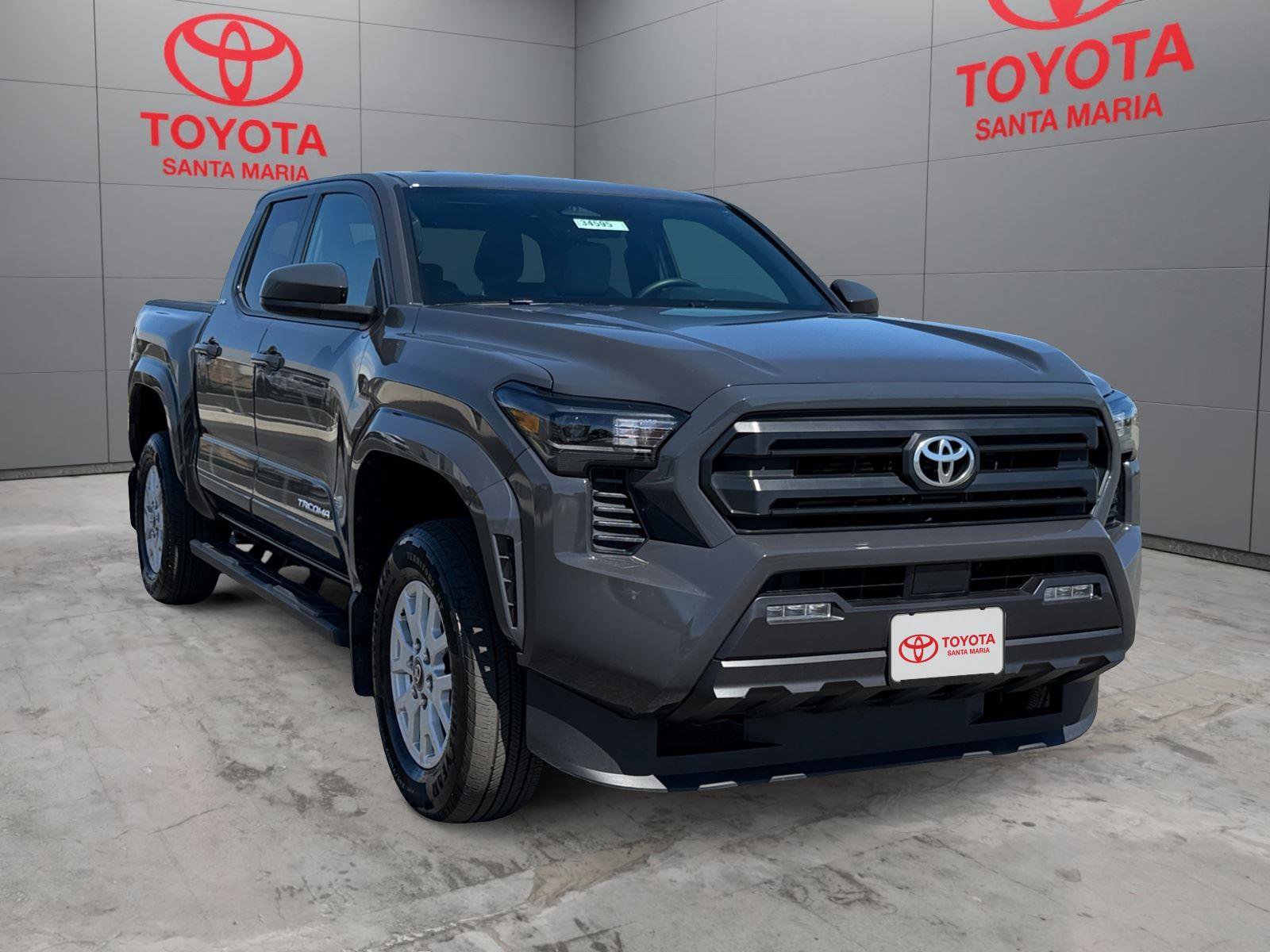 Certified 2025 Toyota Tacoma SR5 AWD/4WD image 1