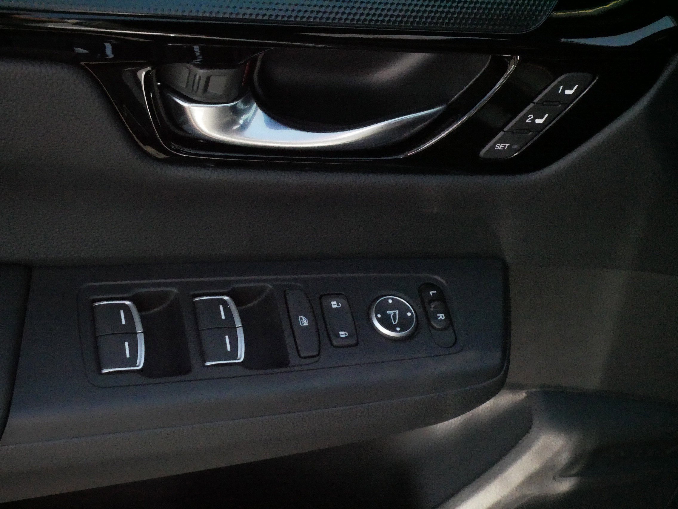 Certified 2026 Honda CR-V Sport Touring image 19