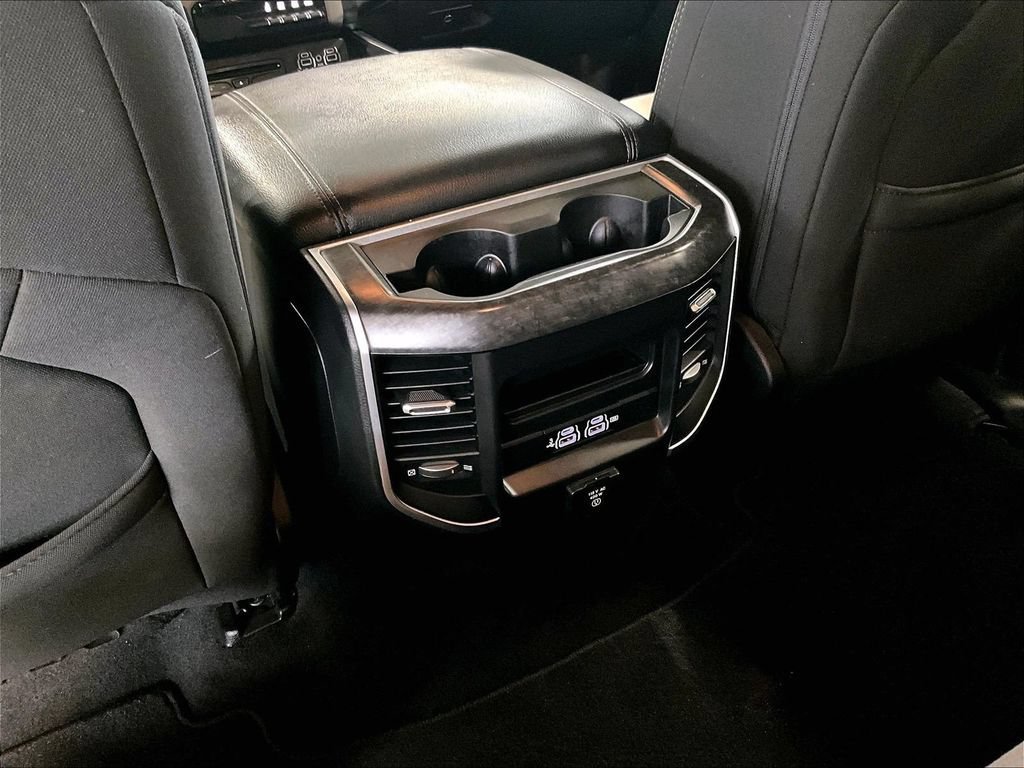 Used 2019 RAM 1500 Big Horn AWD/4WD image 26