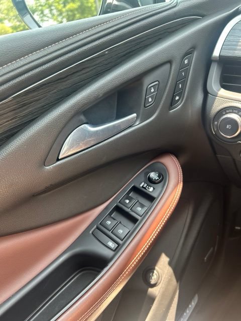 Used 2017 Buick Envision Premium w/ Driver Confidence Package AWD/4WD image 32