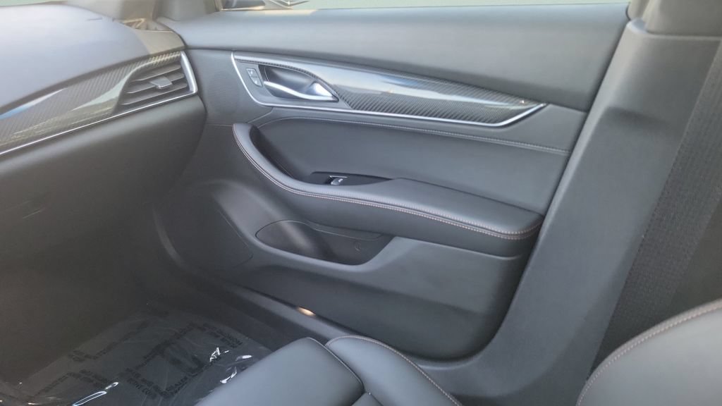 Used 2024 Cadillac CT5 Sport RWD image 13