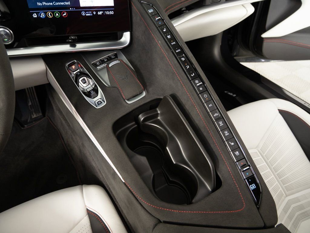 Used 2023 Chevrolet Corvette Stingray Premium Cpe w/ 3LT image 17