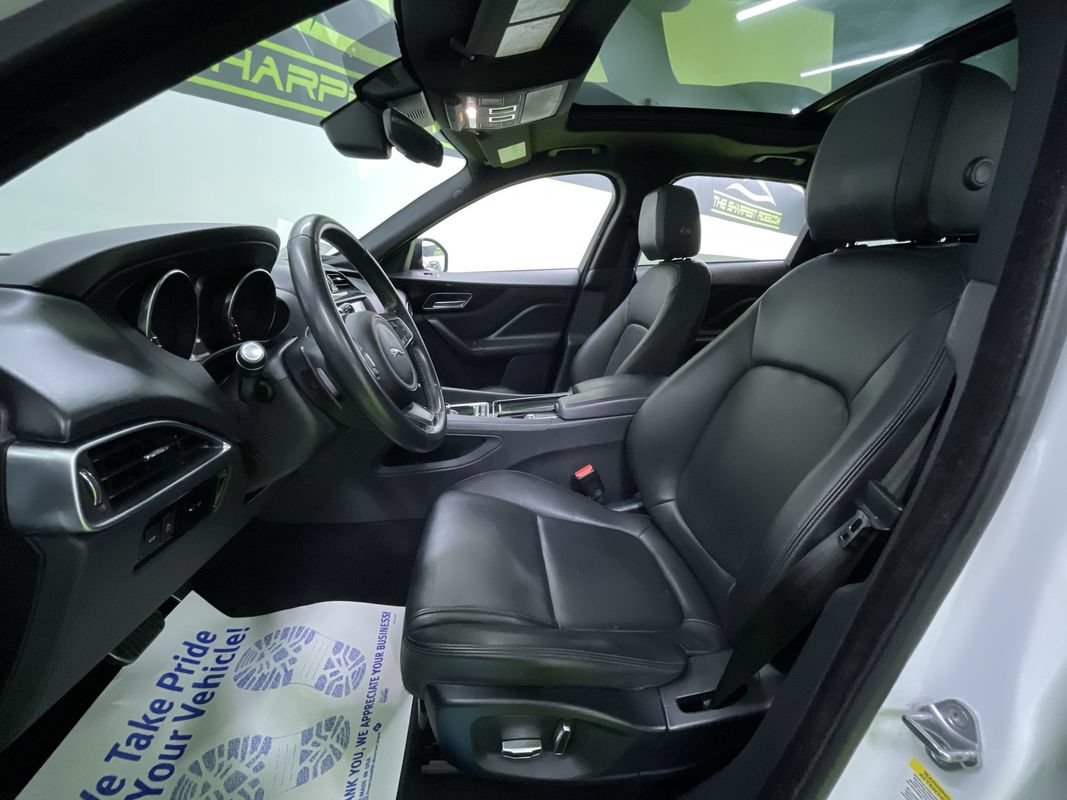 Used 2019 Jaguar F-PACE Premium AWD/4WD image 17