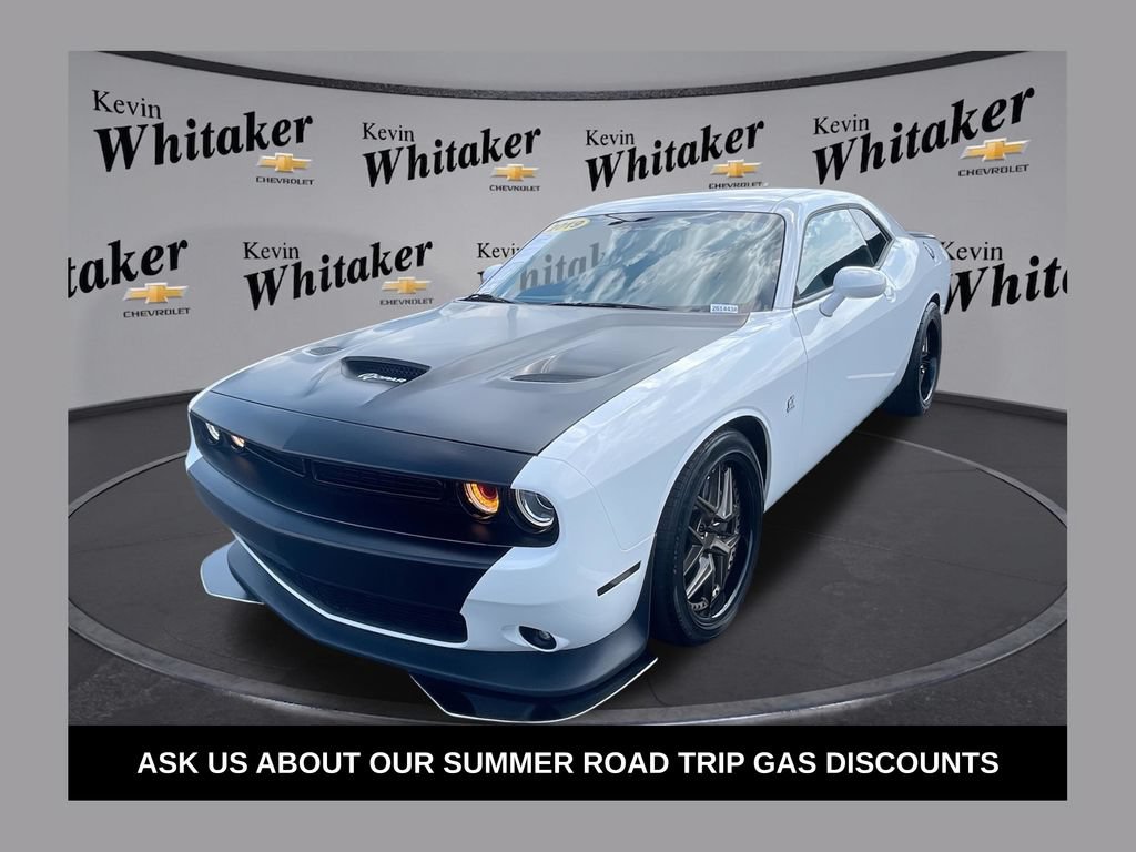 Used 2019 Dodge Challenger R/T Scat Pack RWD image 1