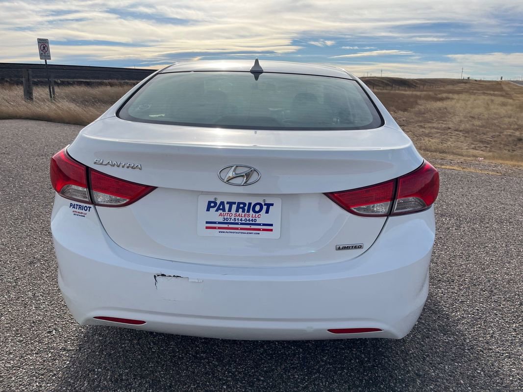 Used 2012 Hyundai Elantra Limited image 4
