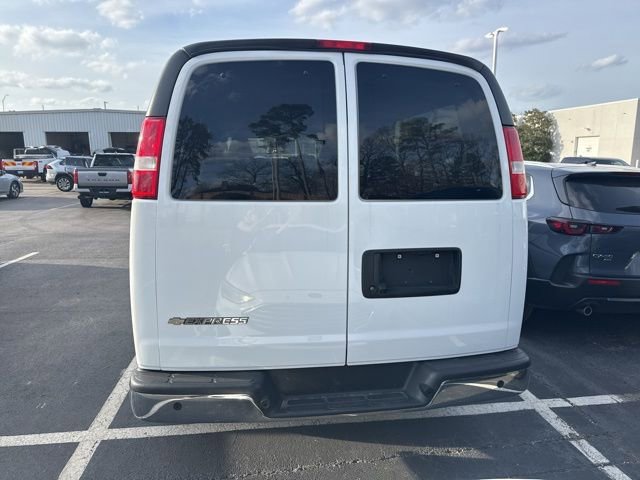 Used 2023 Chevrolet Express 3500 LT w/ LT Preferred Equipment Group image 14