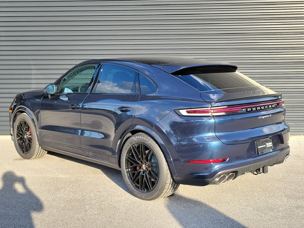 New 2027 Porsche Cayenne S AWD/4WD image 3