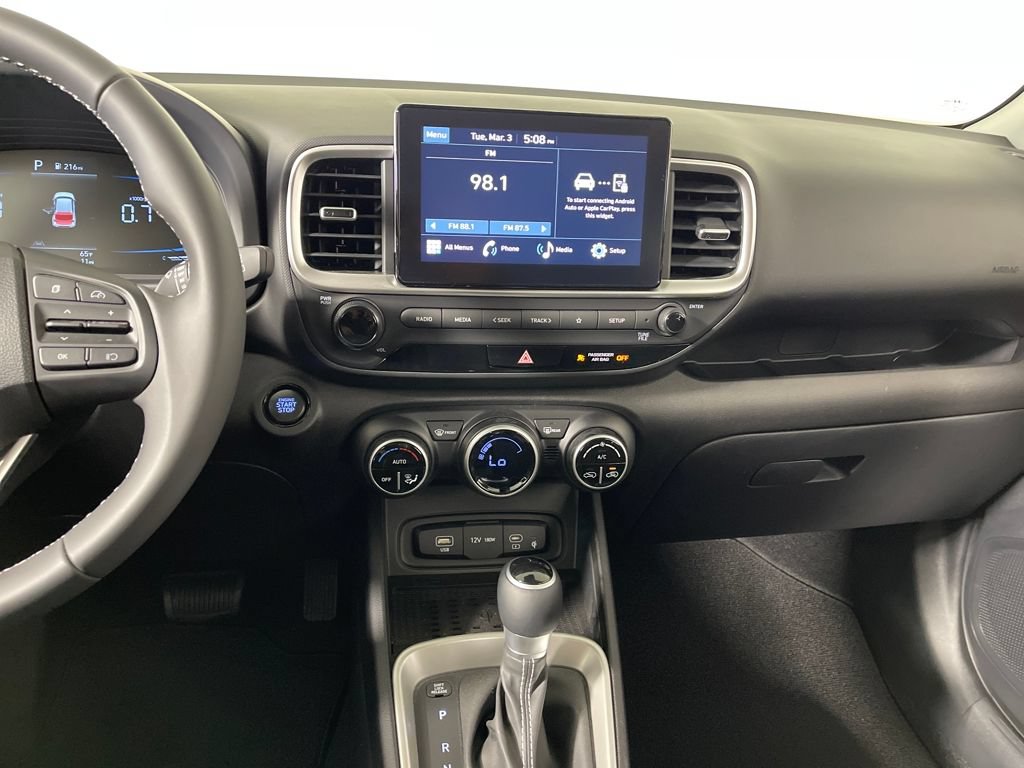 New 2026 Hyundai Venue SEL FWD image 16