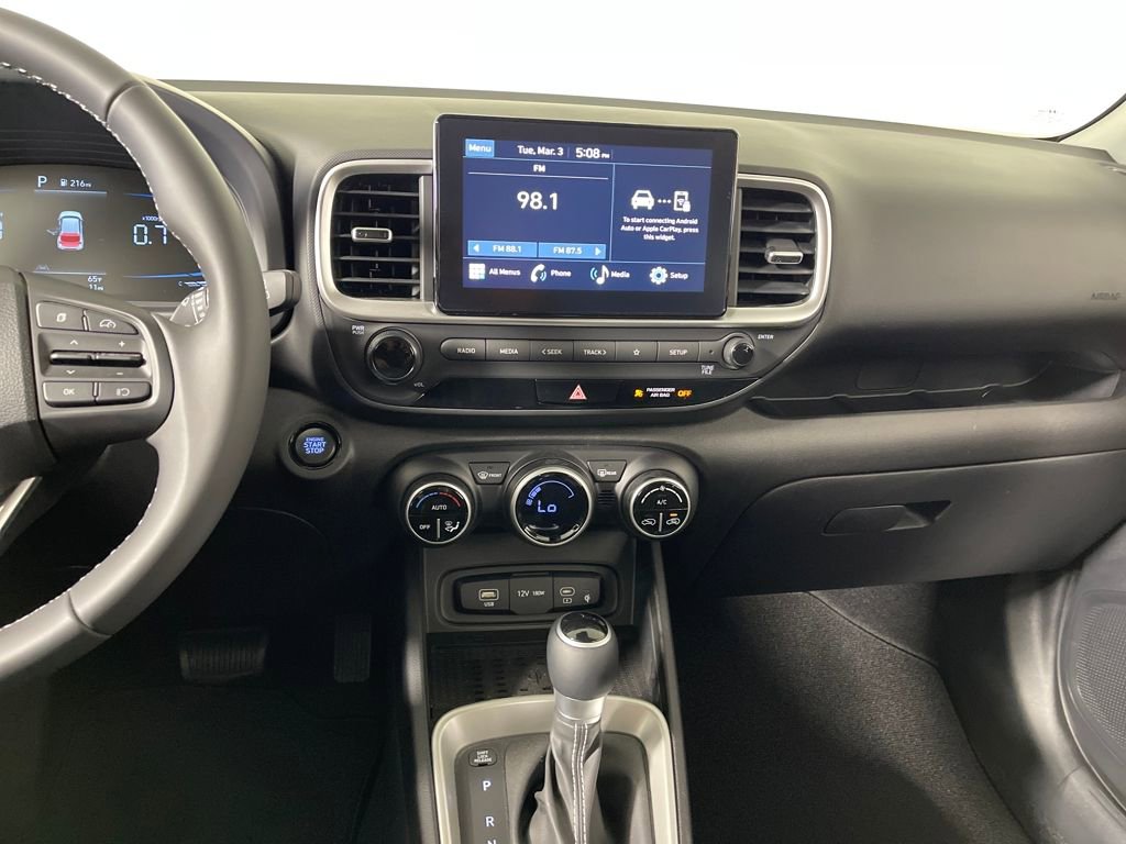 New 2026 Hyundai Venue SEL FWD image 16