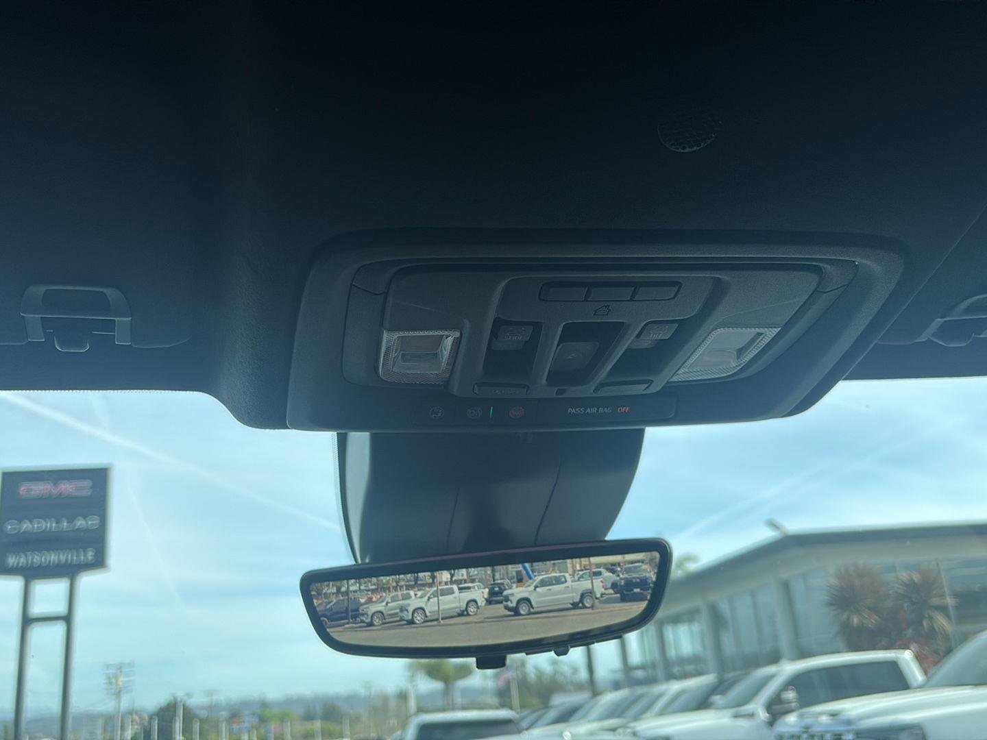 Used 2022 GMC Sierra 1500 AT4X image 41