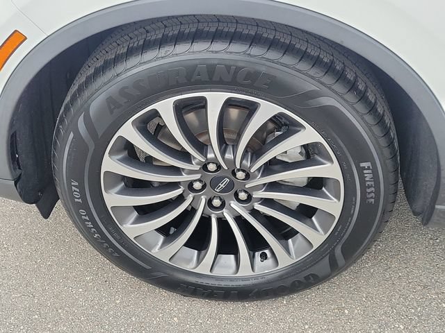 Certified 2023 Lincoln Aviator Reserve w/ Elements Package Plus RWD image 9