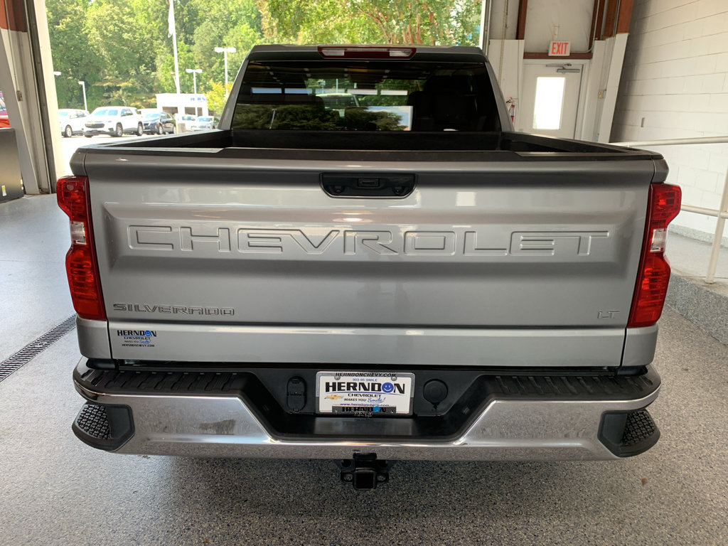 Used 2025 Chevrolet Silverado 1500 LT RWD image 7