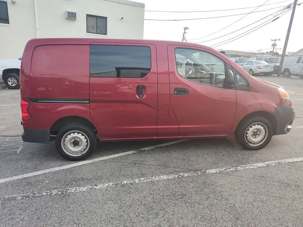 Used 2017 Nissan NV200 S image 6