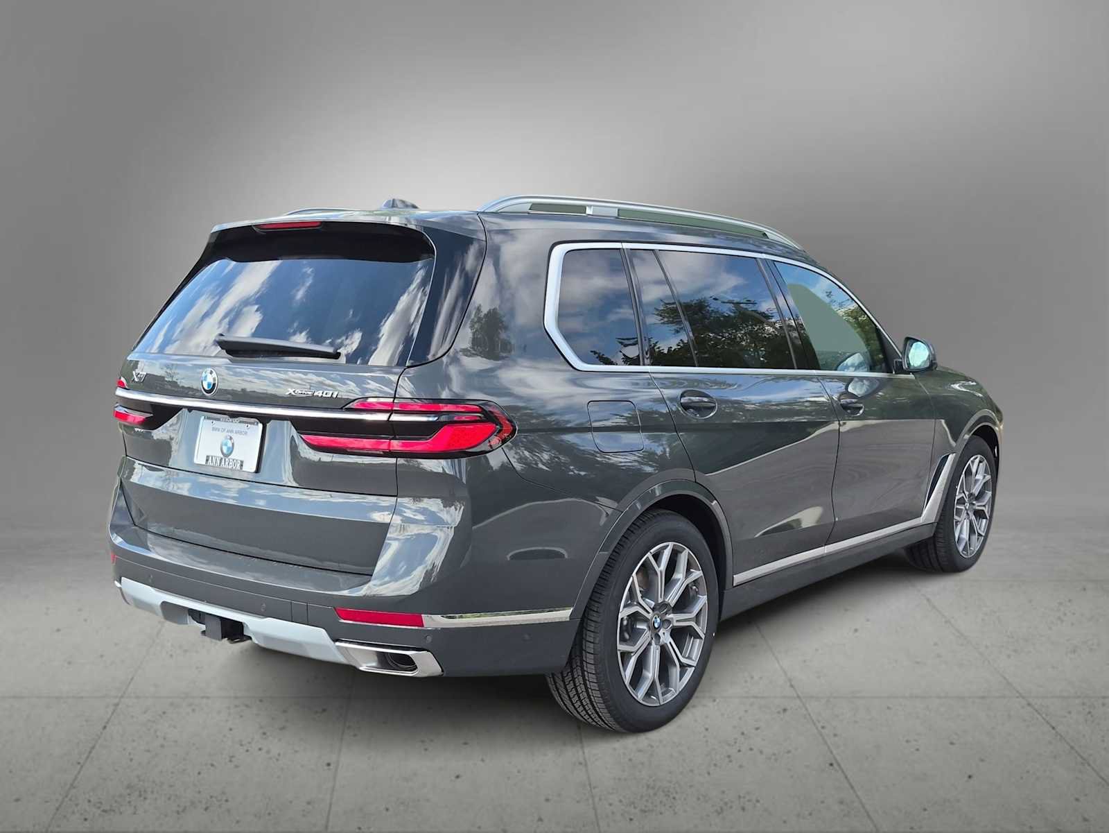 New 2027 BMW X7 xDrive40i AWD/4WD image 8