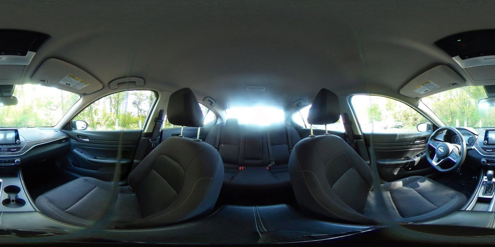 Used 2025 Nissan Altima 2.5 SV image 41