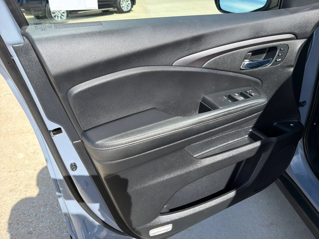 Certified 2023 Honda Ridgeline RTL-E image 13