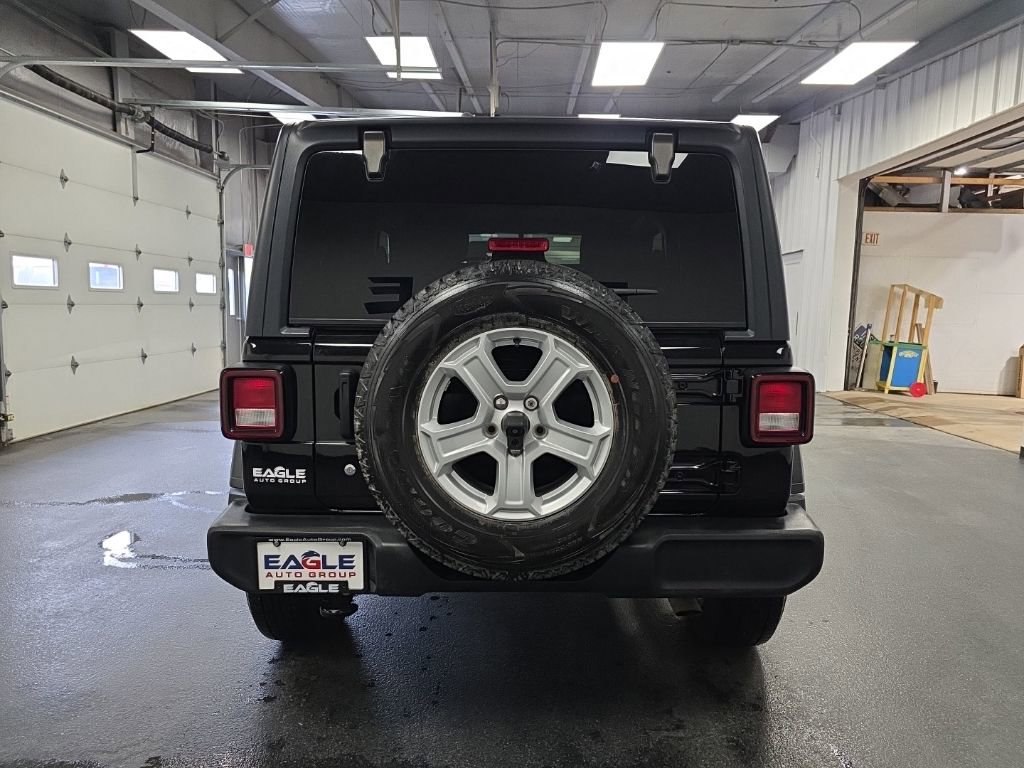 Used 2019 Jeep Wrangler Sport AWD/4WD image 10
