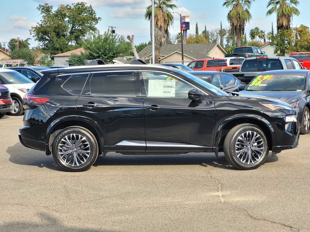New 2026 Nissan Rogue Platinum w/ Platinum Premium Package AWD/4WD image 3