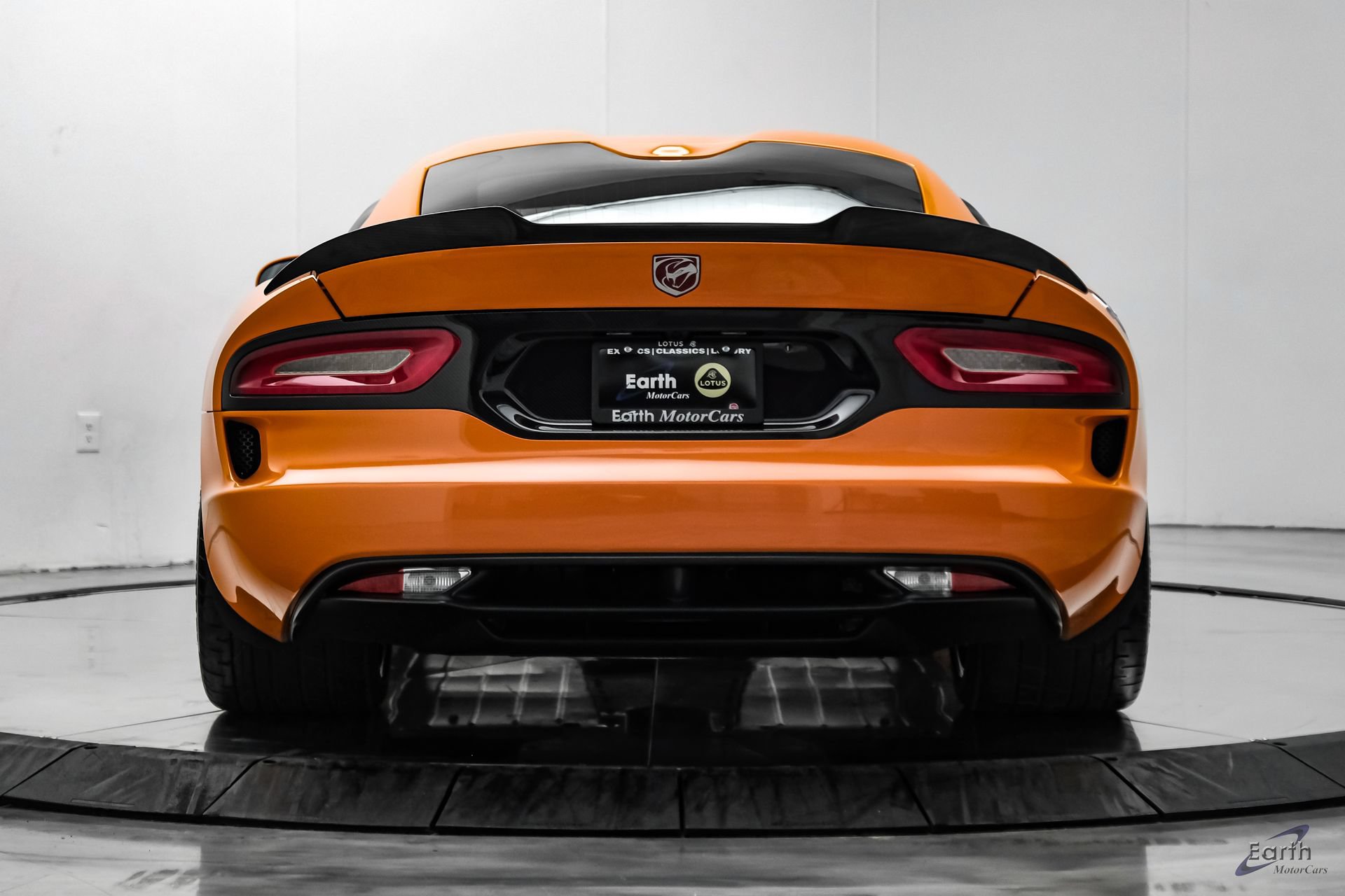 Used 2014 SRT Viper SRT-10 RWD image 14