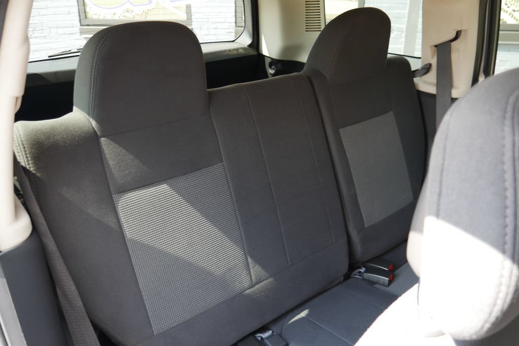 Used 2011 Jeep Patriot Sport FWD image 9