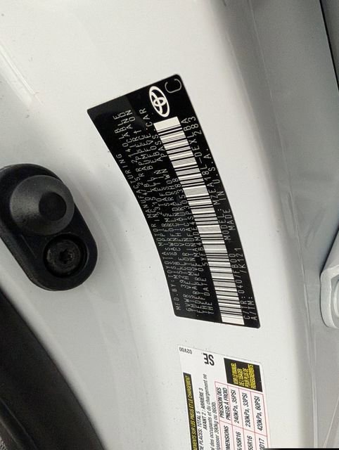 Used 2025 Toyota Corolla LE image 36