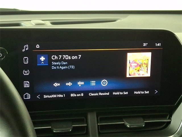 Used 2025 Chevrolet Trax ACTIV w/ Driver Confidence Package image 3