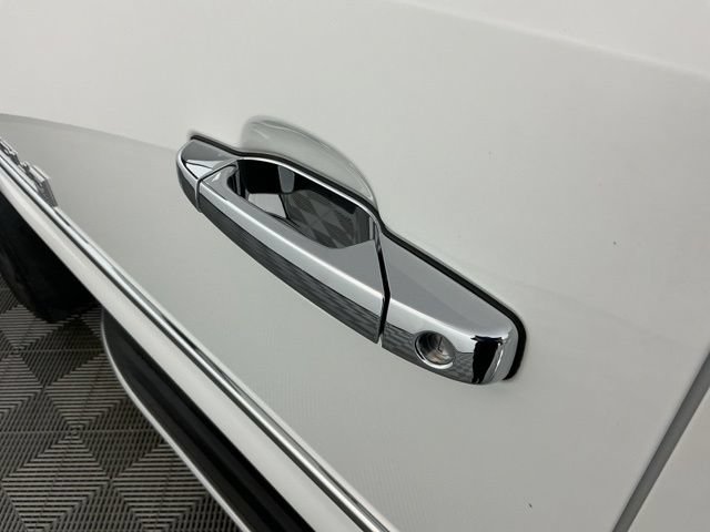 Used 2008 GMC Yukon Denali AWD/4WD image 9
