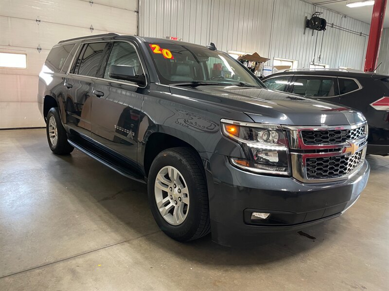 Used 2020 Chevrolet Suburban LT AWD/4WD image 4