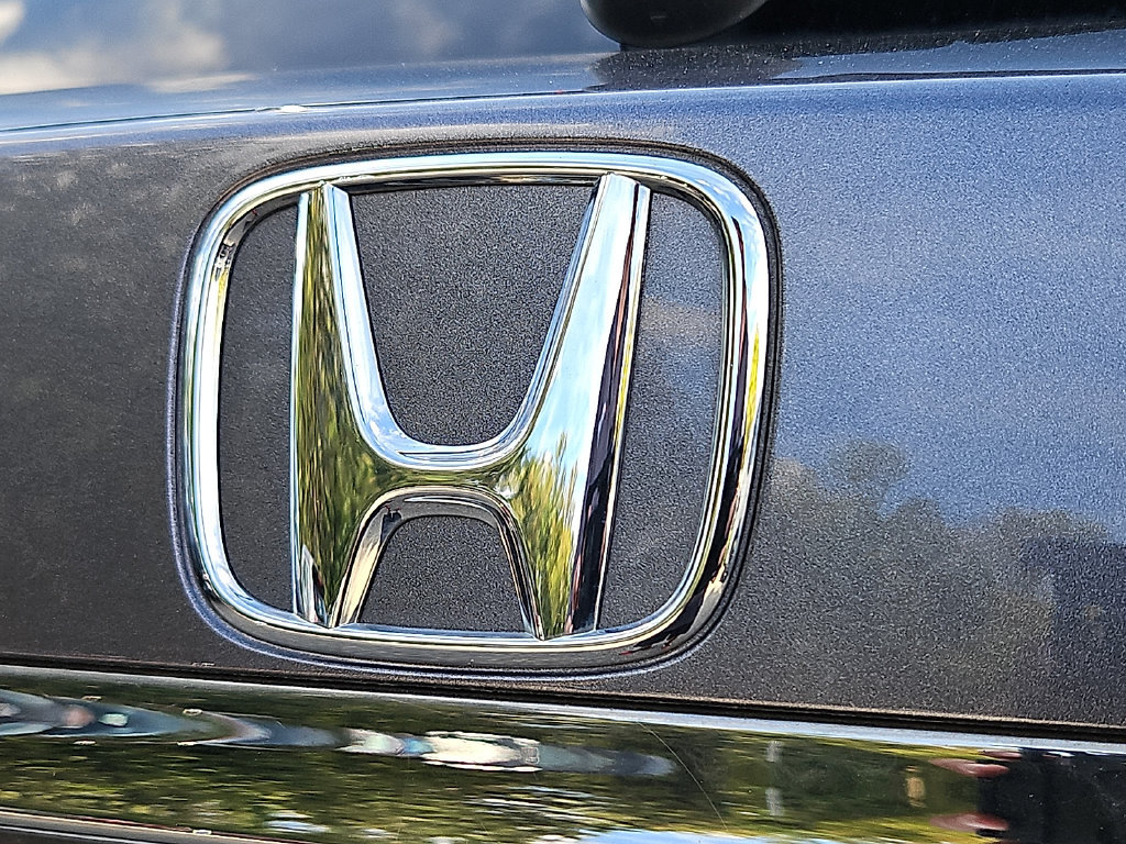 Used 2021 Honda HR-V EX-L image 32
