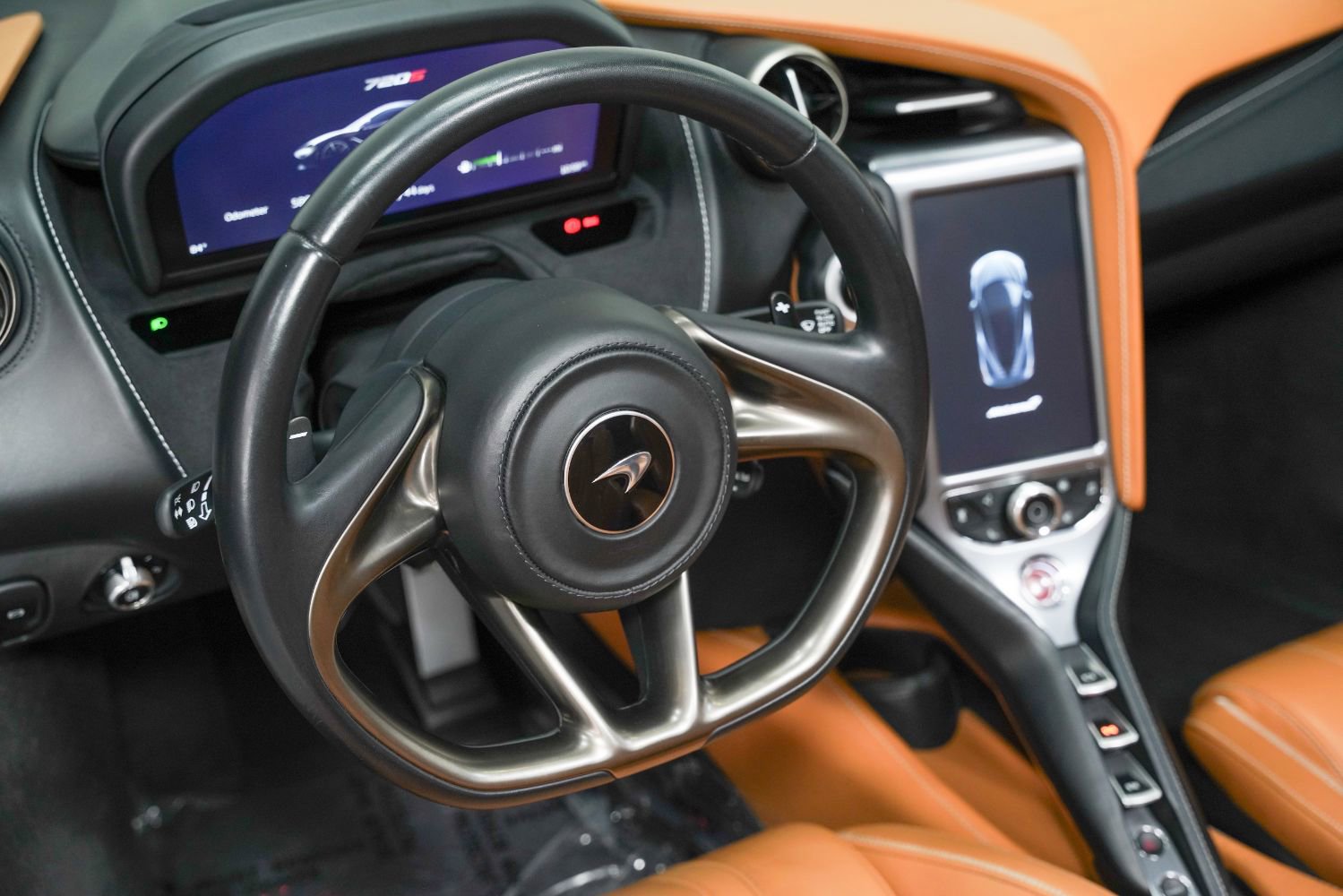 Used 2020 McLaren 720S Luxury image 37