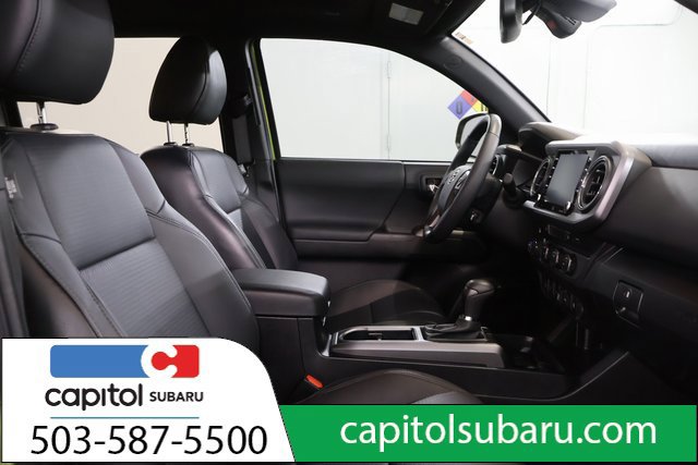 Used 2023 Toyota Tacoma TRD Sport w/ TRD Premium Sport Package AWD/4WD image 30