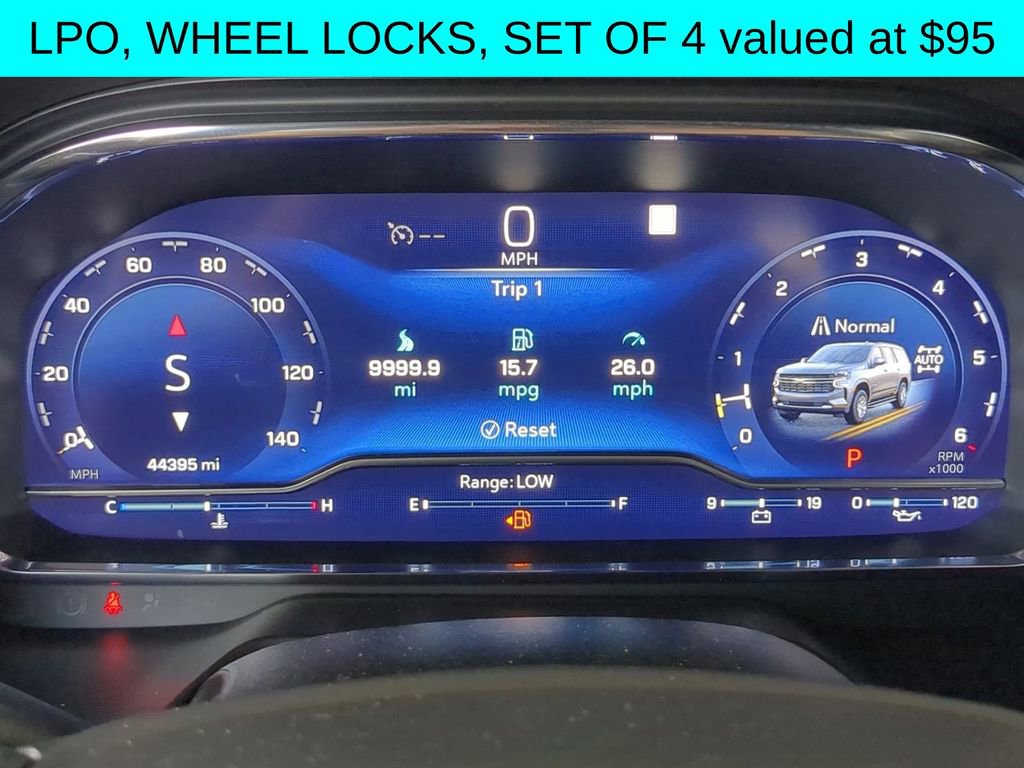 Used 2023 Chevrolet Tahoe Z71 w/ Luxury Package image 13